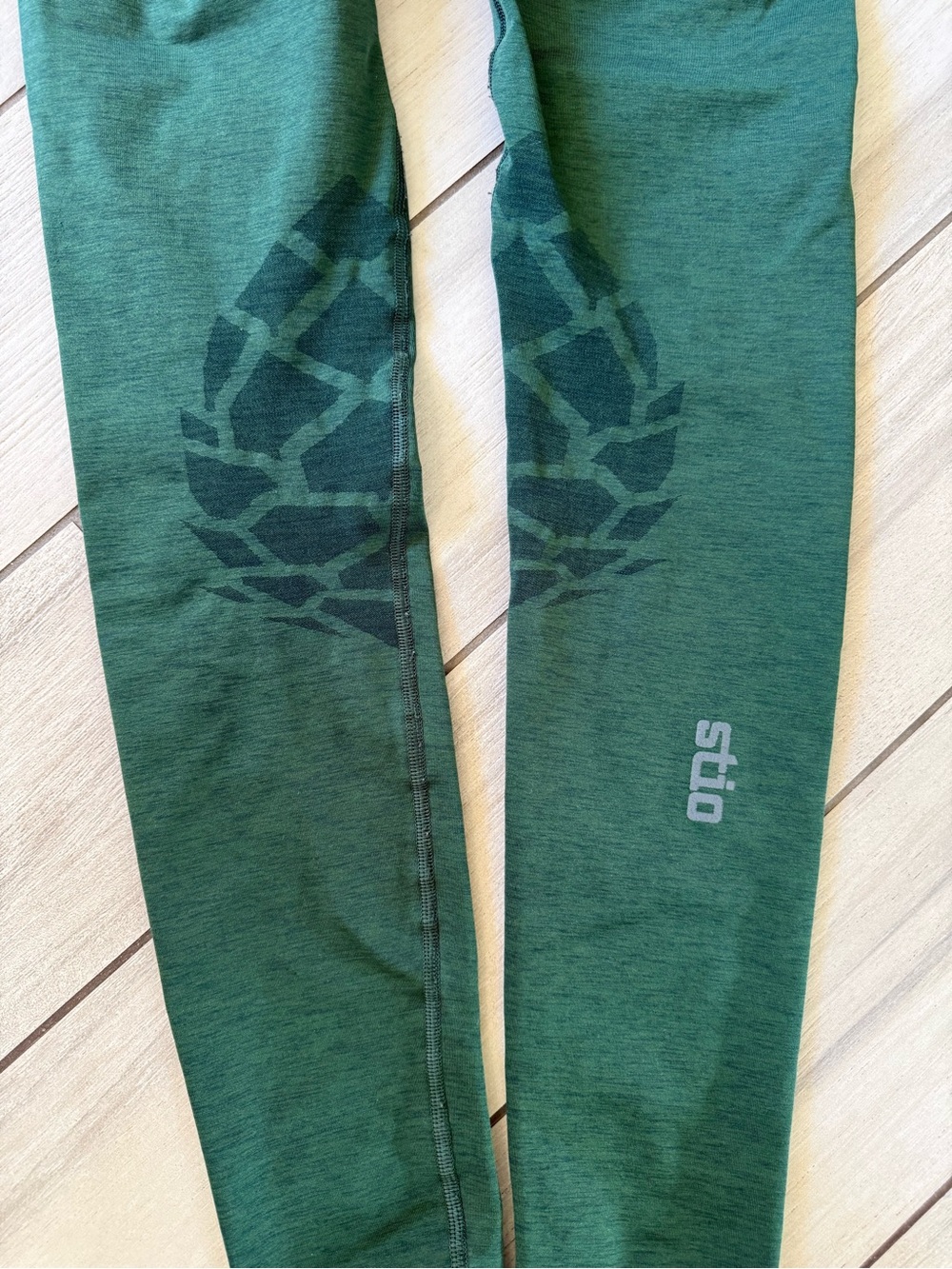 Stio Green High-Rise Seamless Performance Leggings Medium - Picture 5 of 12